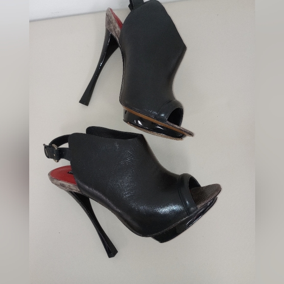 Charles Jourdan Geni Slingback Heels (pre-loved) - Picture 2 of 9